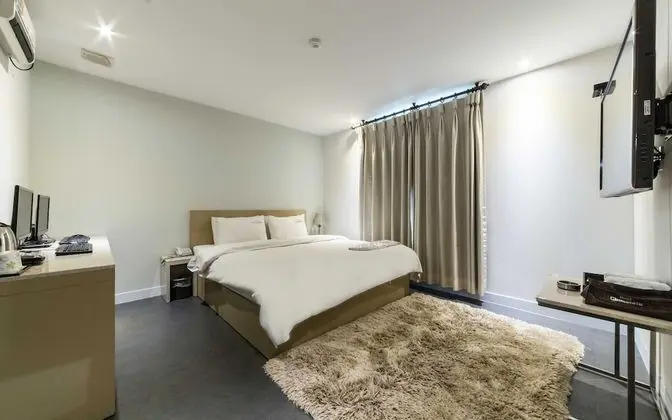 Oda (Semi-Deluxe Room Deluxe)