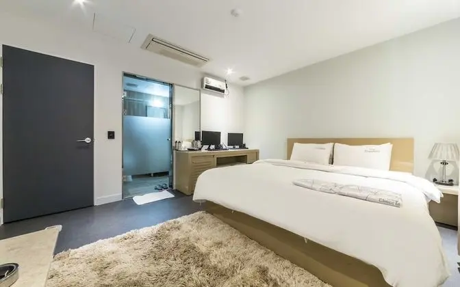 Oda (Semi-Deluxe Room Deluxe)