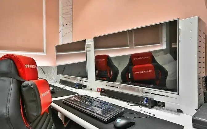Oda (2 Pro Gaming PC - Random Assignment ()