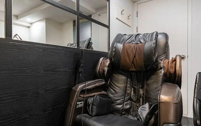 Oda (Deluxe (massage chair))