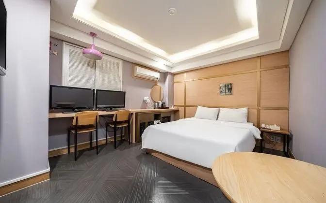 Oda (Special Room)
