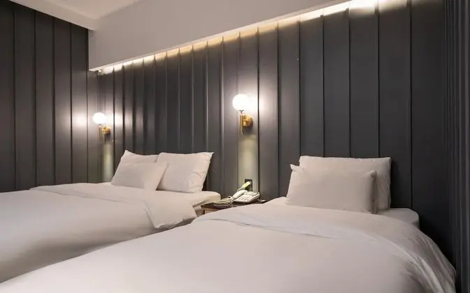 Oda (Twin game 4PC (Max 4 Person 2 beds Ha)