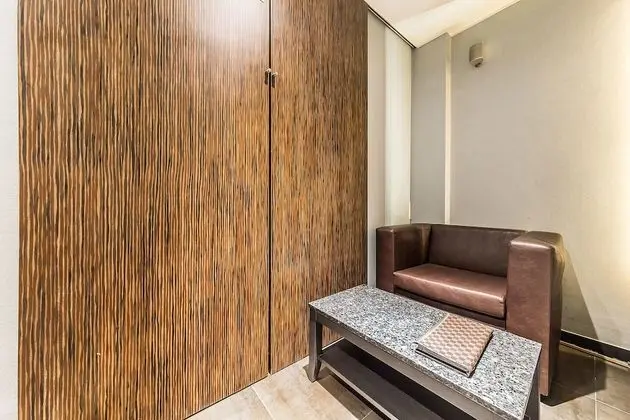 Oda (Standard Room (Netflix 65inch TV Air )