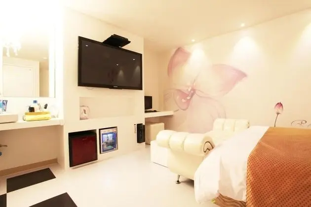 Oda (Special Room (Netflix))