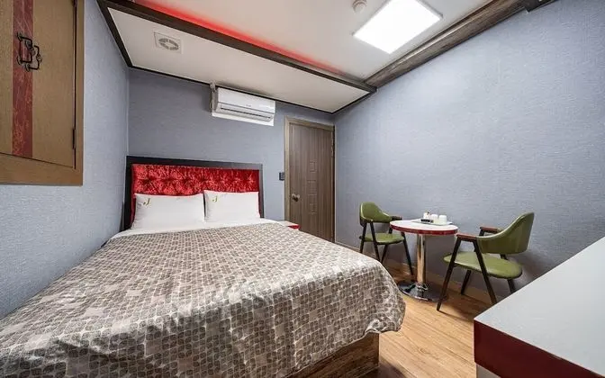 Oda (General room)