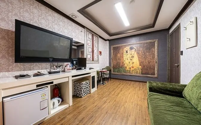 Oda (Special Room)