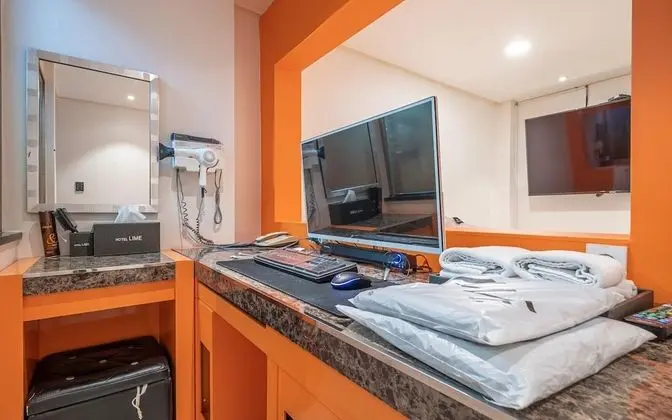 Oda (Deluxe Unlimited Hourly Booking Room)