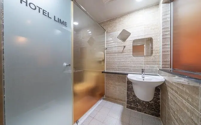 Oda (Deluxe Unlimited Hourly Booking Room)