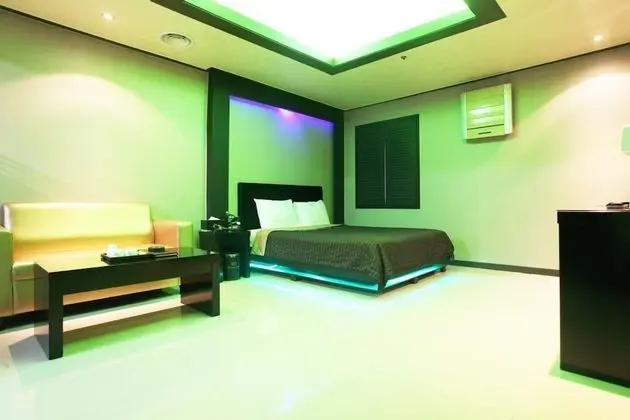 Oda (Semi-Special Room)