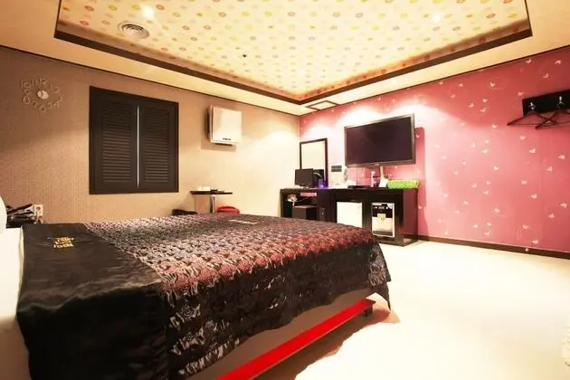 Oda (Special Room)