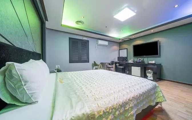 Oda (Special Room)