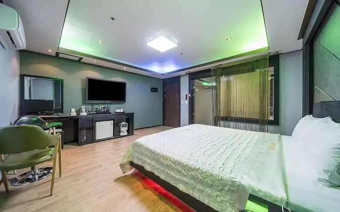 Oda (Special Room)