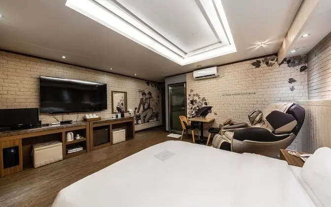 Oda (Physical fatigue massage room)