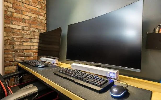 Oda (2PC game room (styler available))