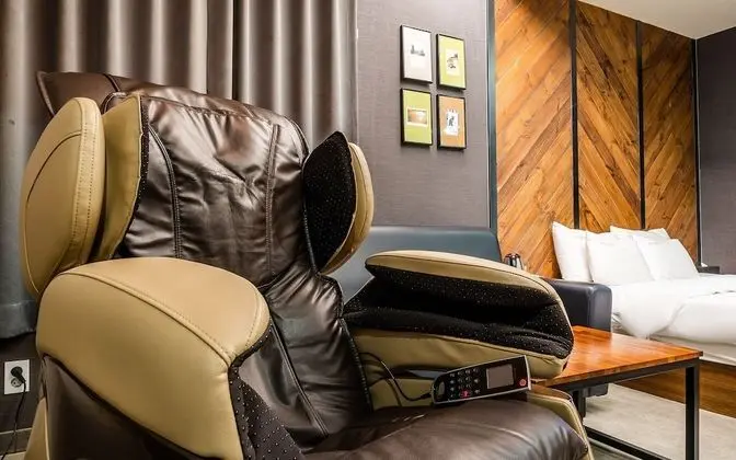 Oda (VIP (massage chair air purifier batht)