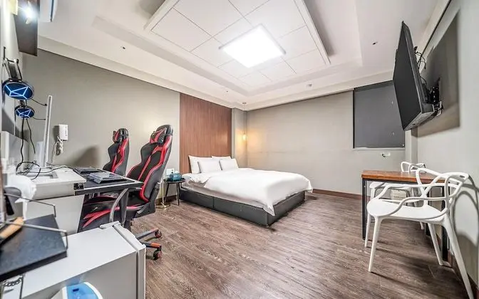 Oda (Premium 2pc (7 pyeong wide room / 65-)