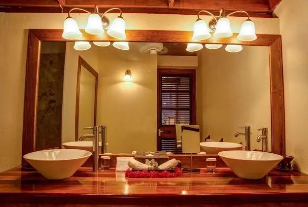 Deluxe Oda, Plaj Kenarı