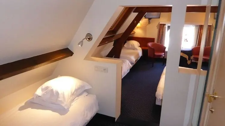Penta Room