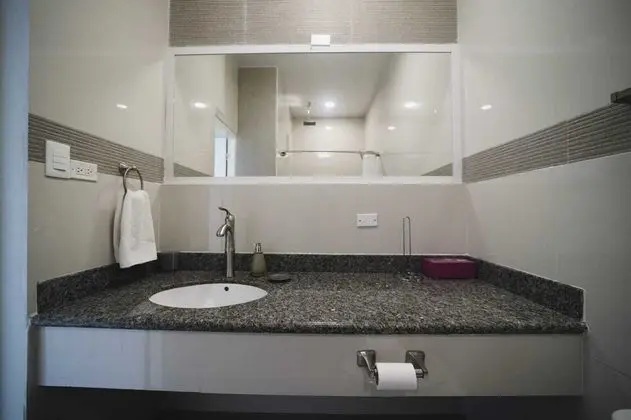 Luxury Tek Büyük Yataklı Oda