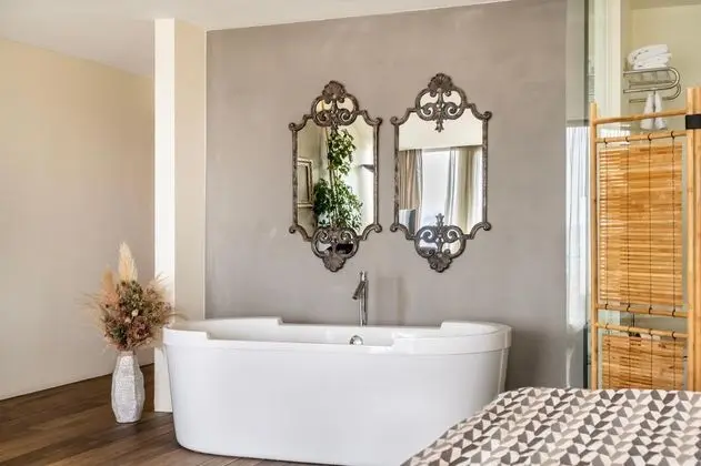 bathtube
