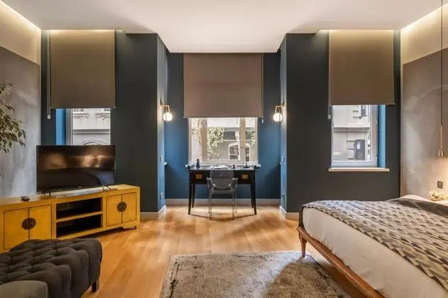 general view of room