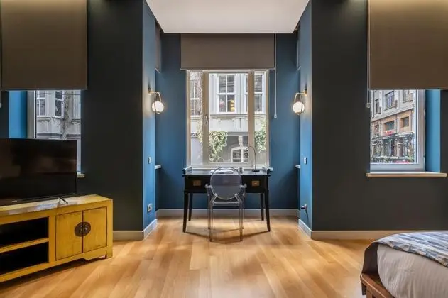 general view of room