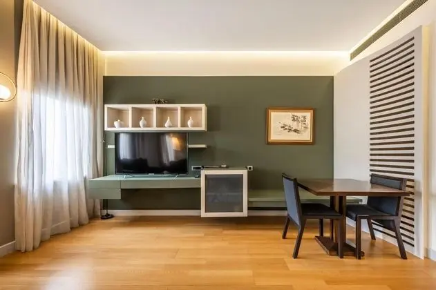 general view of room