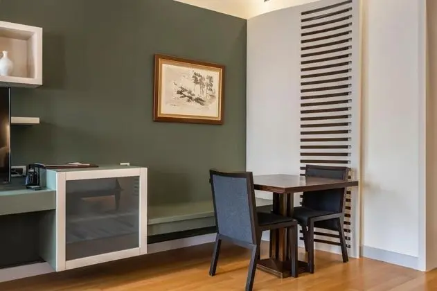 general view of room