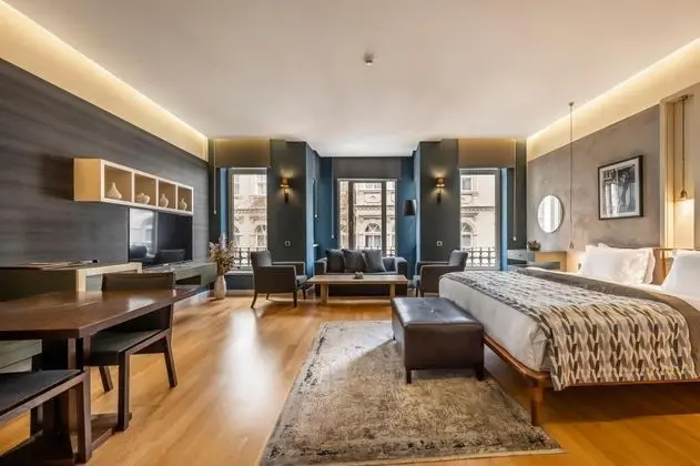 general view of room