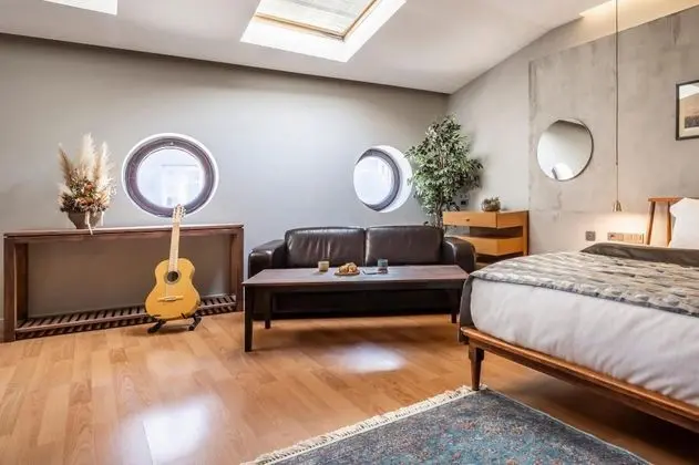 general view of room
