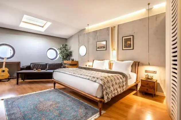 general view of room
