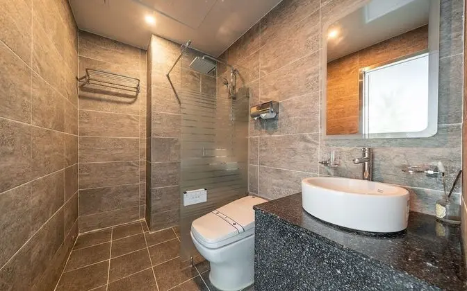 Oda (STANDARD A (Lake View))