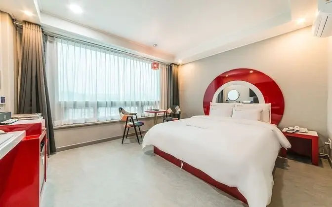 Oda (STANDARD A (Lake View))