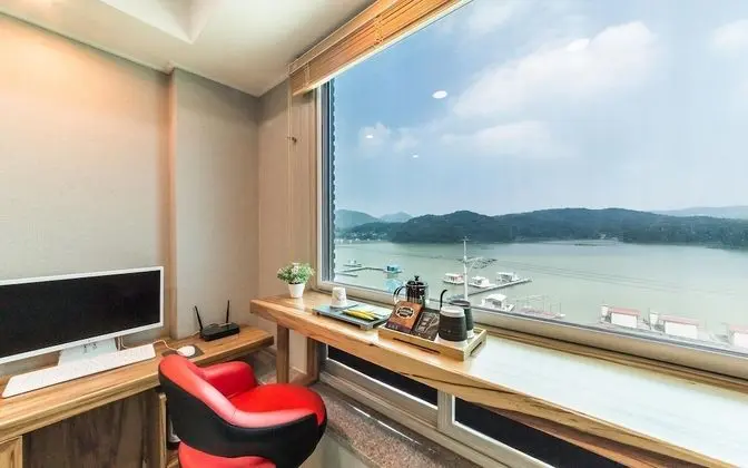 Oda (VIP room (special room A lake view wh)