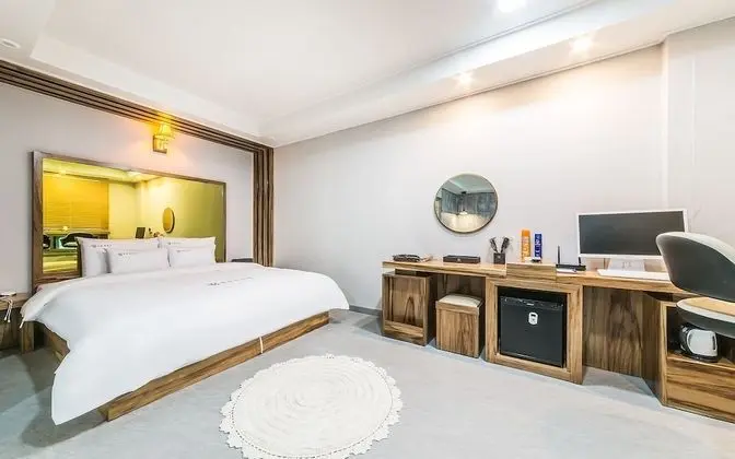 Oda (VIP room (special room A lake view wh)