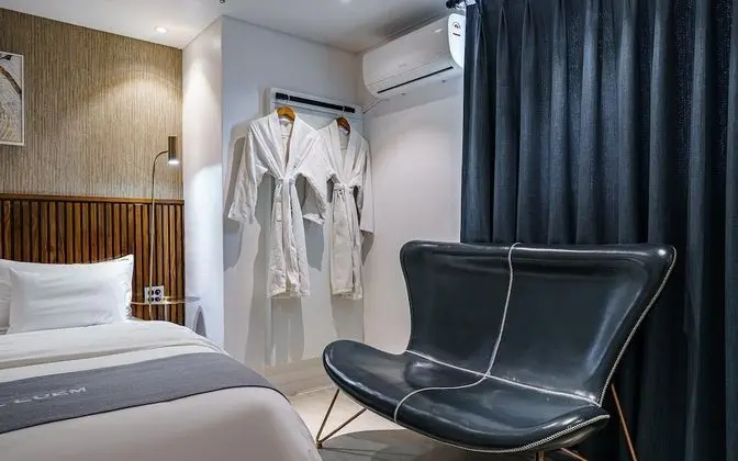 Oda (Suite twin (top-class mattress air pu)