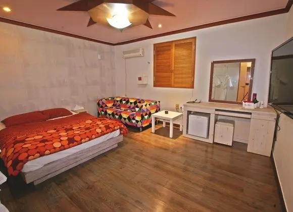 Superior Tek Büyük Yataklı Oda