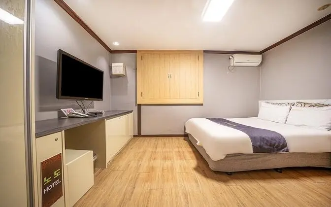 Oda (Special Room B)