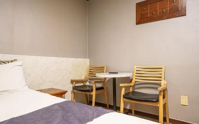 Oda (Special Room B)