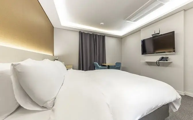 Oda (Main Building Standard Room - Yanolja)