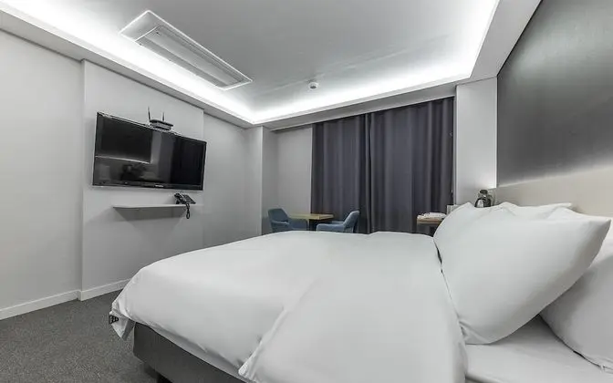 Oda (Main Building Standard Room - Yanolja)