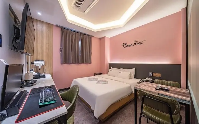 Oda (Deluxe Bubble Spa Room 1PC/Game Room()