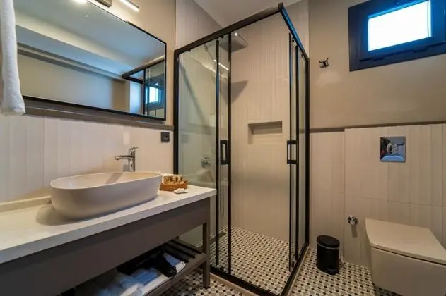 Standart Oda, Deniz Manzaralı, Balkonlu