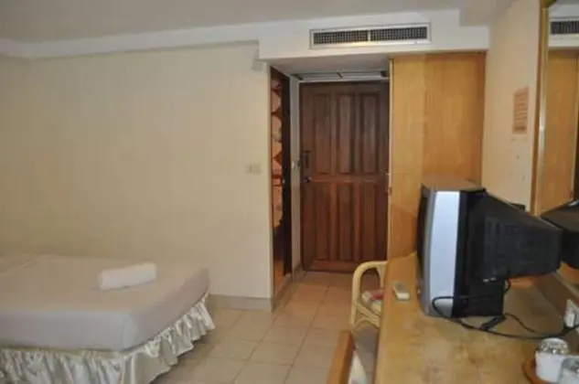 Twin Room with Balcony