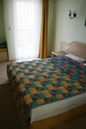 Standart çift kişilik oda