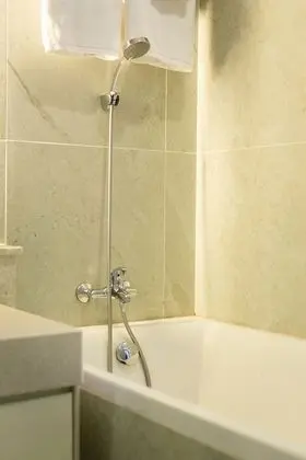 Süit, 1 Yatak Odası, Şehir Manzaralı, Bahçeli