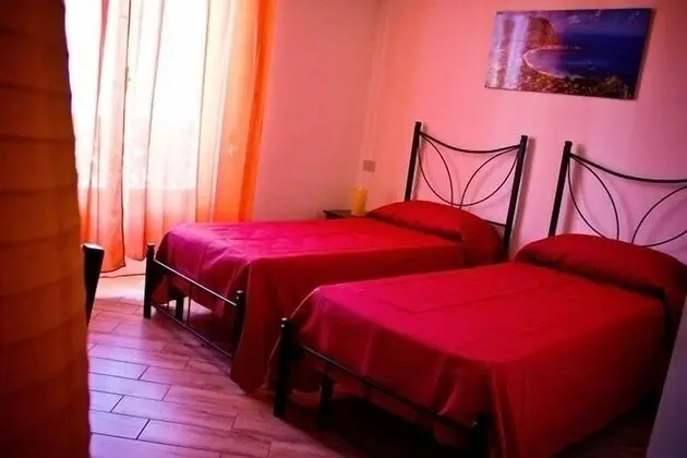 Tek Büyük veya İki Ayrı Yataklı Oda