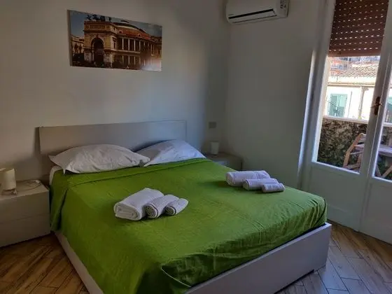 Tek Büyük veya İki Ayrı Yataklı Oda