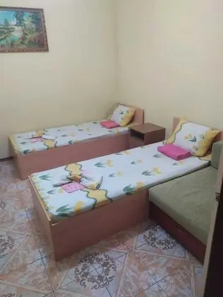 Standard Oda, 1 Çift Kişilik Yatak ve Çekyat