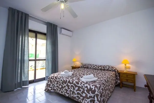 Apart Daire, 3 Yatak Odası, Teras, Havuz Manzaralı